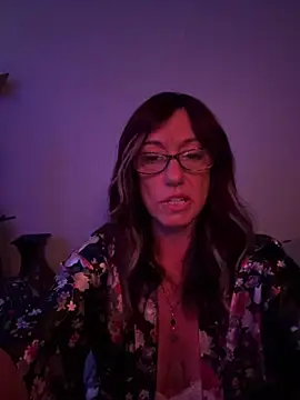 Snapshot of Trophy_Milf chatting on 02-13-26, 11:10 Trophy Milf online show from 02-13-26, 11:10