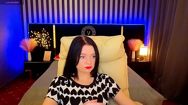 Ingrit tass online show from 03-25-26, 08:19