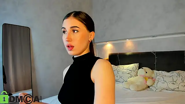 Emily Lews online show from 03-03-26, 01:12