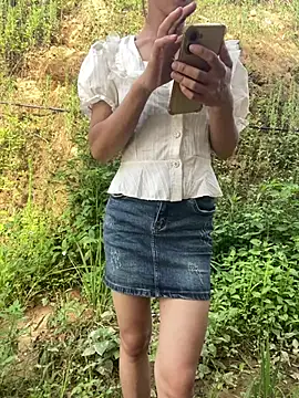 Snapshot of sunae-sex chatting on 06-25-26, 12:30 sunae-sex online show from 06-25-26, 12:30