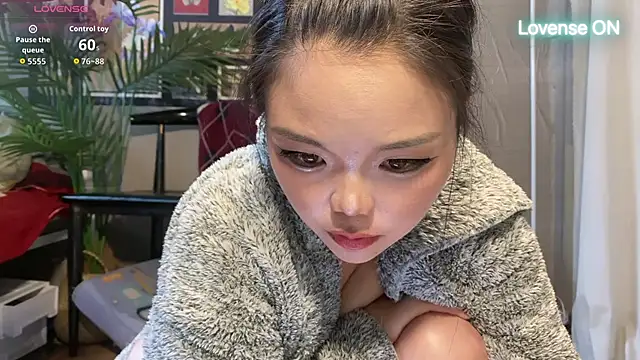 xiaosu22 online show from 04-15-26, 03:12