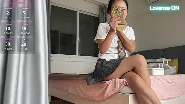 xiaosu22 online show from 06-03-26, 04:57