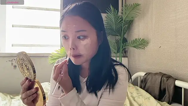 xiaosu22 online show from 04-18-26, 03:42