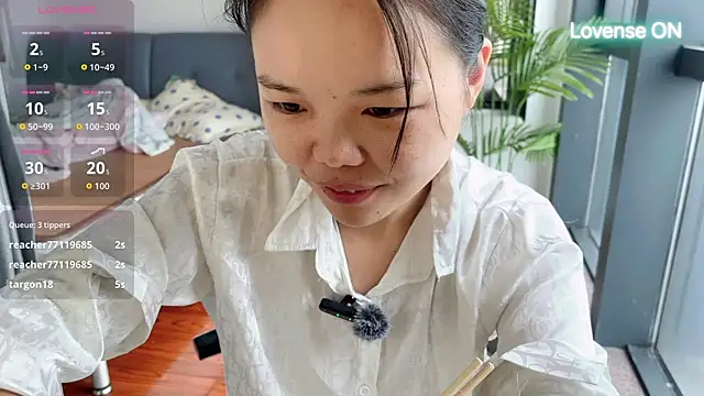 xiaosu22 online show from 06-18-26, 01:37