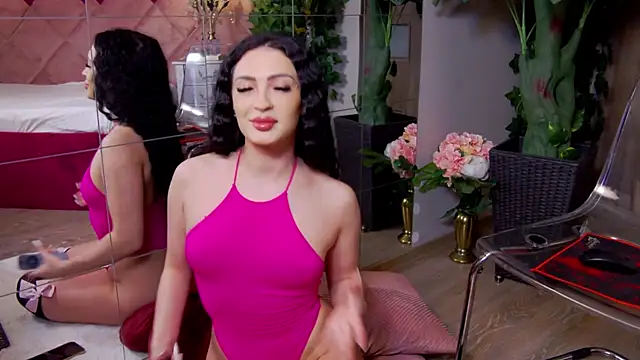 VictoriaLanes online show from 04-18-26, 04:26