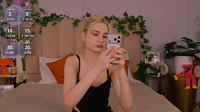JadenLove  online show from 05-18-26, 05:07