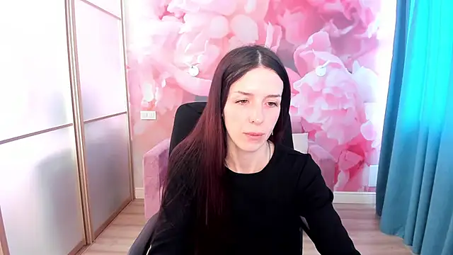 Snapshot of NoirDiva chatting on 02-24-26, 06:47 NoirDiva online show from 02-24-26, 06:47