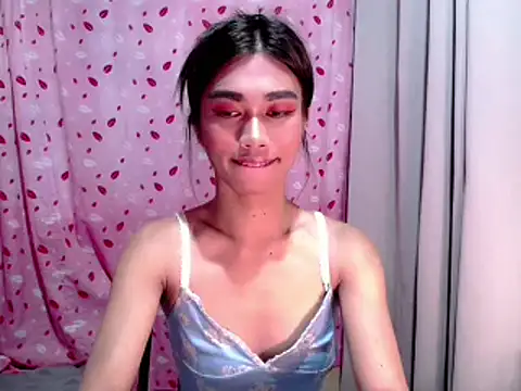 Snapshot of katrina_bigcock69 chatting on 02-24-26, 05:47 katrina bigcock69 online show from 02-24-26, 05:47