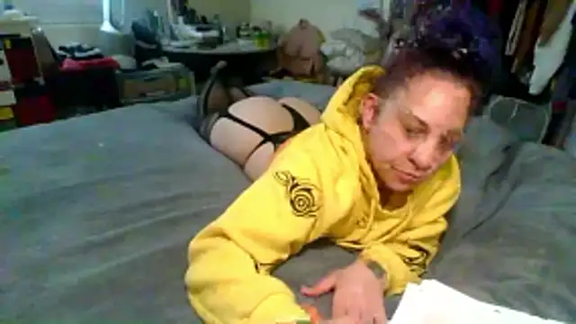 BrattyGirl2424 online show from 03-16-26, 01:26