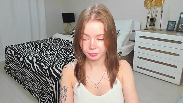 Violetta  Dreams online show from 03-21-26, 06:45