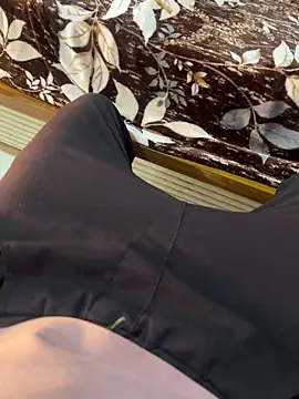 Snapshot of rashmixxx chatting on 02-15-26, 06:58 rashmixxx online show from 02-15-26, 06:58