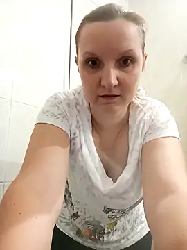 SusanGold9211 online show from 03-10-26, 10:19