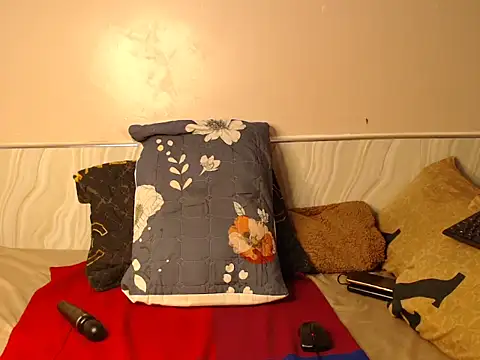 MissBrownxx03 online show from 04-18-26, 12:13