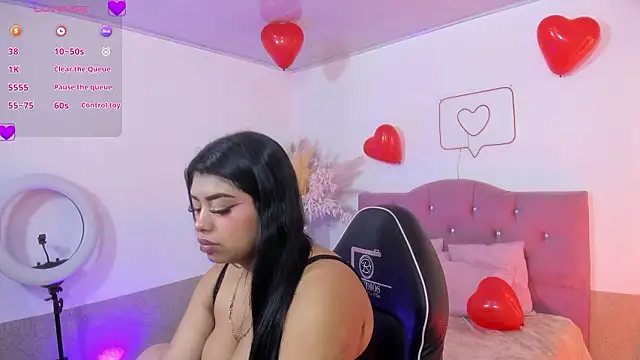 Snapshot of Meloddi_tay chatting on 02-16-26, 11:42 Meloddi tay online show from 02-16-26, 11:42