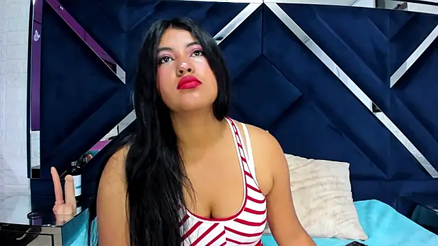 Iris Laus online show from 04-17-26, 03:04