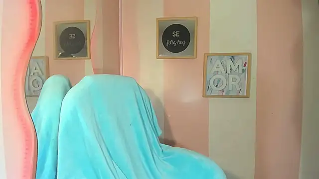 Iris Laus online show from 04-09-26, 02:56