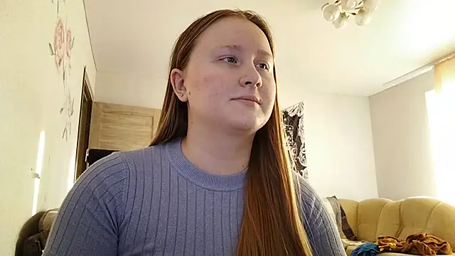 AnikaLipps online show from 04-12-26, 04:10