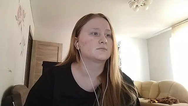 Snapshot of AnikaLipps chatting on 04-20-26, 10:51 AnikaLipps online show from 04-20-26, 10:51