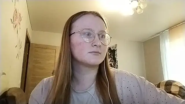 Snapshot of AnikaLipps chatting on 05-20-26, 04:42 AnikaLipps online show from 05-20-26, 04:42