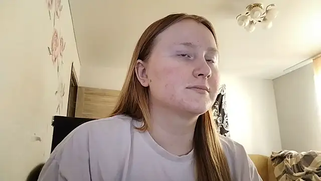 Snapshot of AnikaLipps chatting on 06-16-26, 09:31 AnikaLipps online show from 06-16-26, 09:31