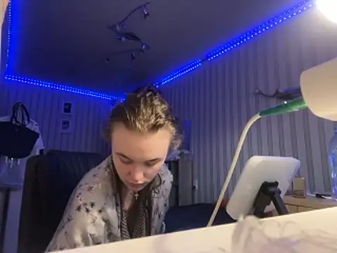 Snapshot of melissashineee chatting on 02-26-26, 11:54 melissashineee online show from 02-26-26, 11:54