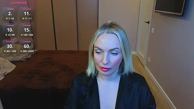 MonikaFoxys online show from 02-17-26, 04:54