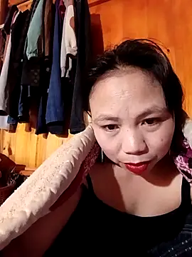 Pretty girl 2 online show from 02-22-26, 01:52