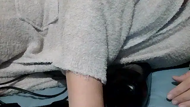 luanahot1 online show from 04-13-26, 07:18