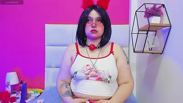 Snapshot of NamiInk_hot69 chatting on 03-02-26, 12:01 NamiInk hot69 online show from 03-02-26, 12:01