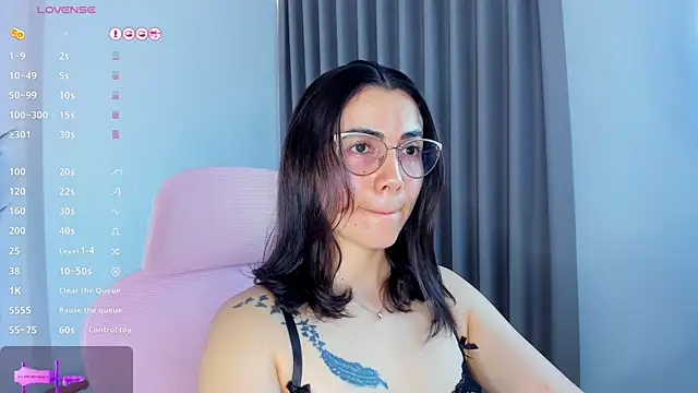 sara ospina22 online show from 05-01-26, 08:14