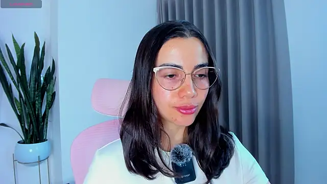 sara ospina22 online show from 06-24-26, 06:06