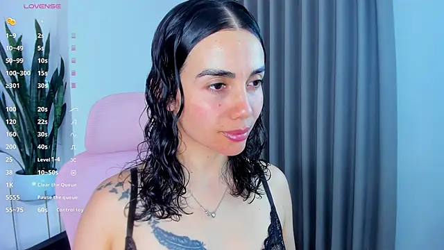 sara ospina22 online show from 06-30-26, 12:16