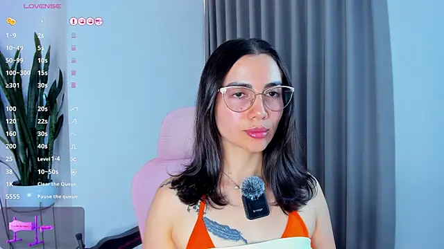 sara ospina22 online show from 06-12-26, 08:28