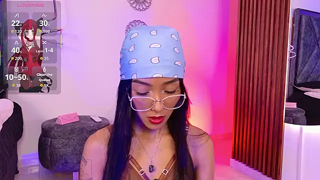 Snapshot of LunaVelour13 chatting on 02-24-26, 02:23 LunaVelour13 online show from 02-24-26, 02:23