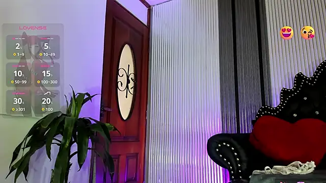LunaVelour13 online show from 06-19-26, 02:12