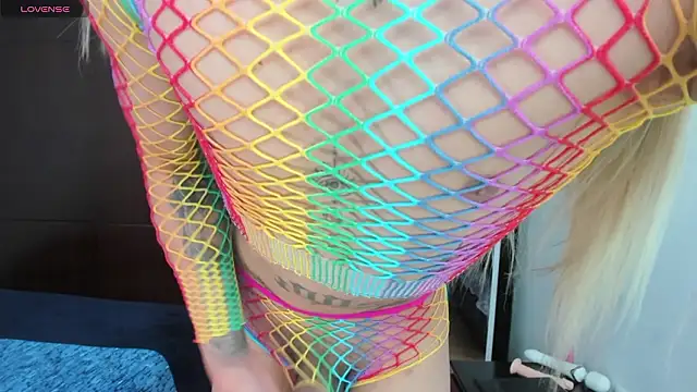 alisoondrean  online show from 03-25-26, 08:30