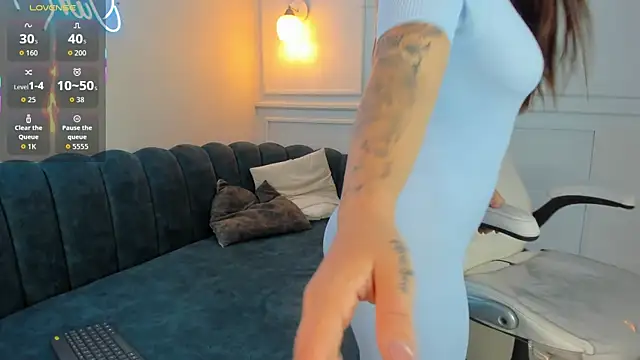 Zafiro21  online show from 03-27-26, 07:26