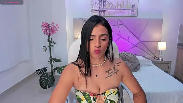 Snapshot of Maddy_Sommer chatting on 02-19-26, 03:31 Maddy Sommer online show from 02-19-26, 03:31