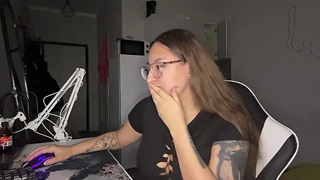 YettaUrive online show from 02-27-26, 03:23