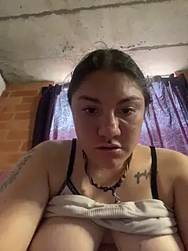 ZoE-sweettt online show from 04-13-26, 08:24