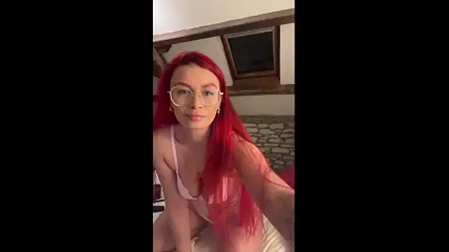 FoxyValentine online show from 03-06-26, 07:20