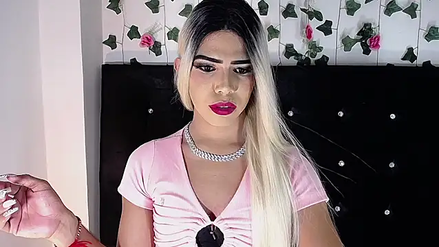 Kristal Queen01 online show from 03-05-26, 06:54