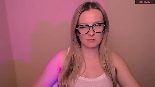 AnnePeach online show from 03-04-26, 05:53