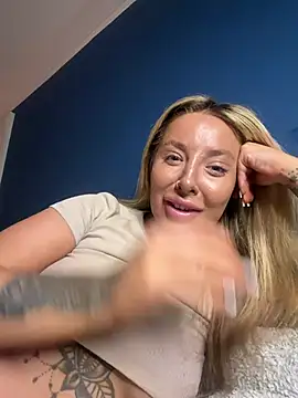 Summerwestt online show from 02-20-26, 04:42