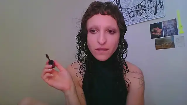 Snapshot of rhizomata chatting on 06-22-26, 12:13 rhizomata online show from 06-22-26, 12:13