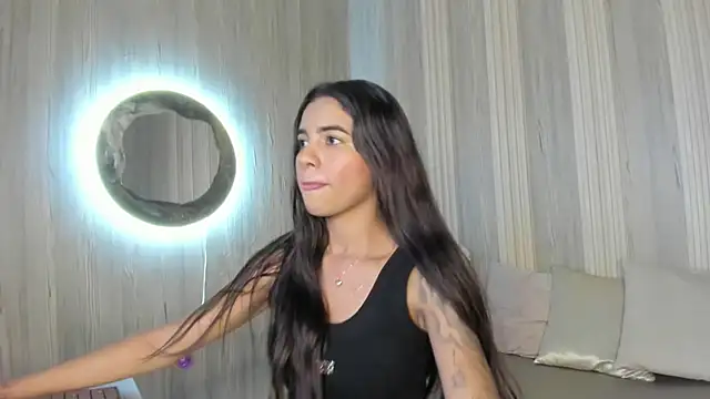 Isabellaa Rosee online show from 06-21-26, 09:20