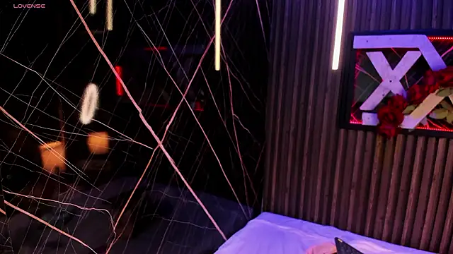 CamilaParisi online show from 03-04-26, 12:02