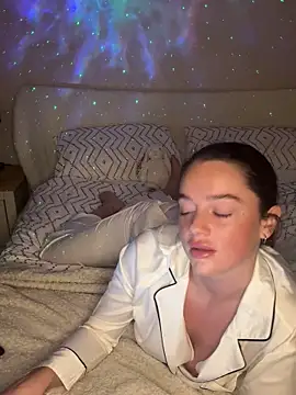 Maisierose online show from 02-15-26, 12:44