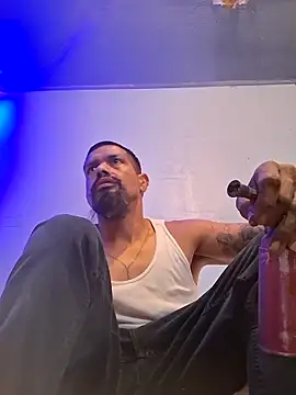 Snapshot of cocky210 chatting on 02-18-26, 06:59 cocky210 online show from 02-18-26, 06:59