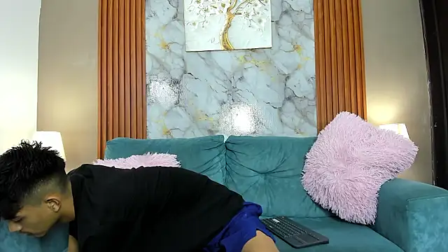 KITTY BOSH online show from 03-25-26, 01:21